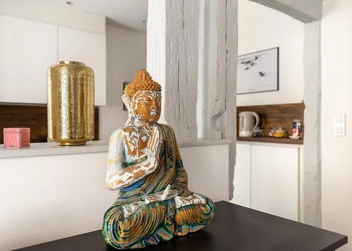 Travel Homes - The Rokst: Rare, And Modern Apartamento *